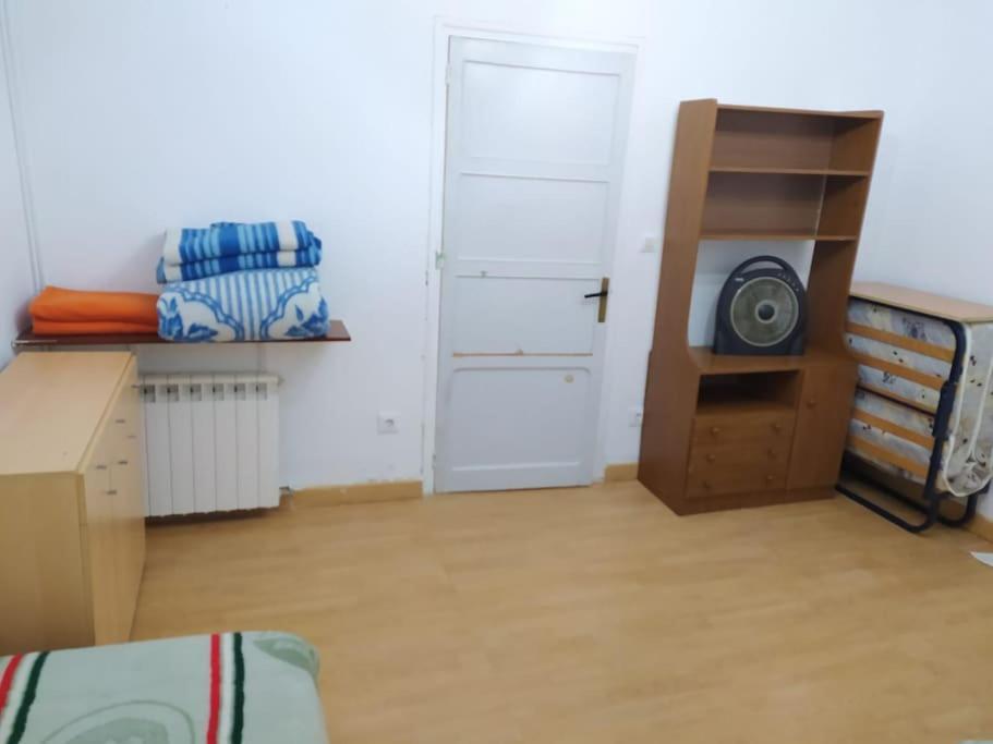 Amplio Piso En Centro Con Balcon Lägenhet Cuenca  Exteriör bild